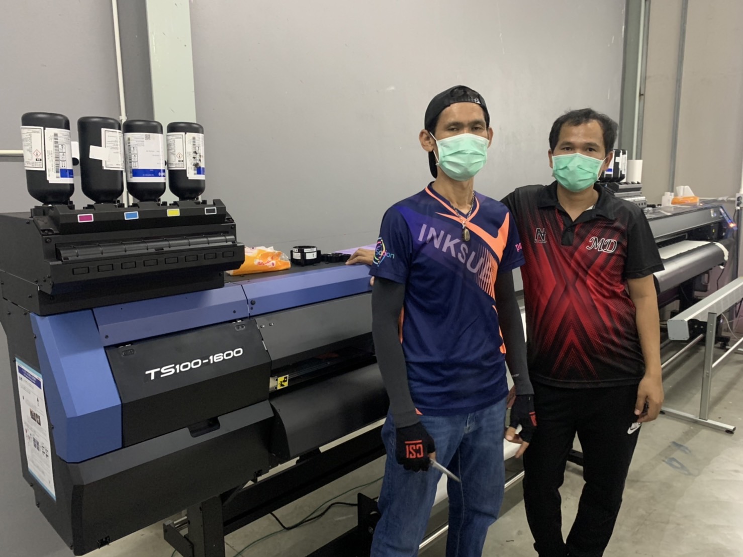 เครื่องพิมพ์เสิ้อ Mimaki TS100